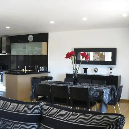 Apartamento Luxury Villa With Pool & Sea Views