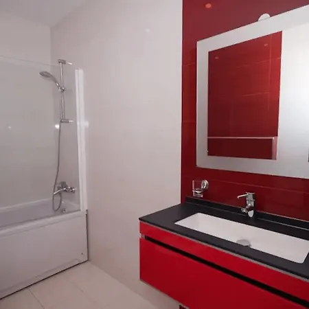 Apartamento Luxury Villa With Pool & Sea Views *